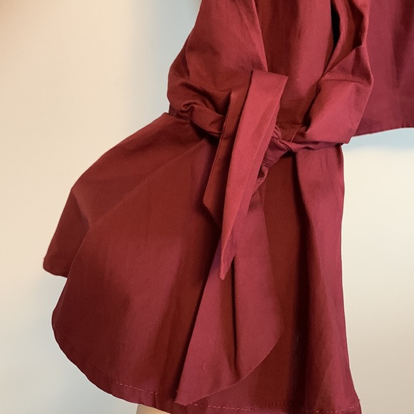 Soprano burgundy bell sleeved blouse - Picture 2 of 3